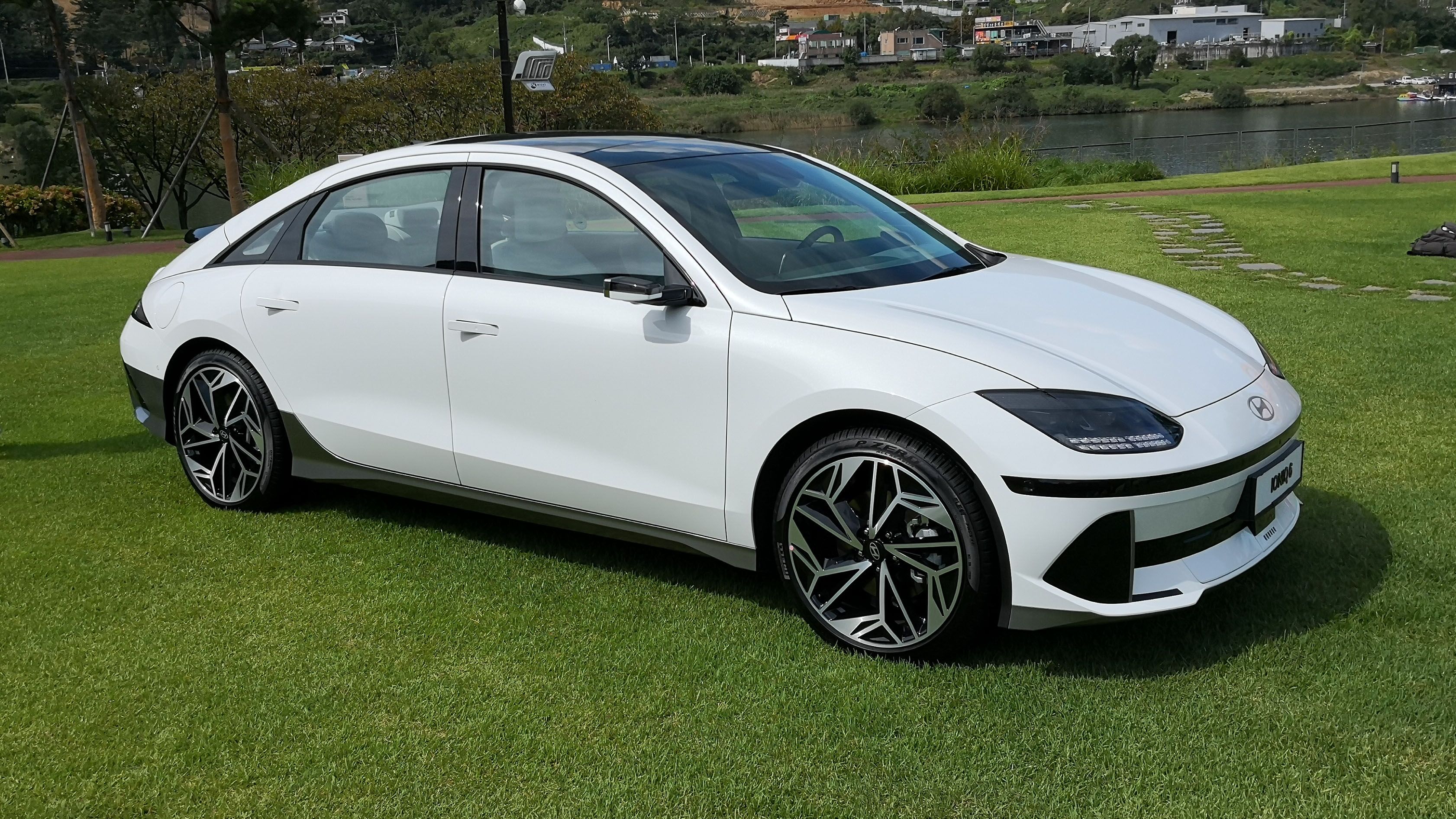Hyundai Ioniq 6 Interior