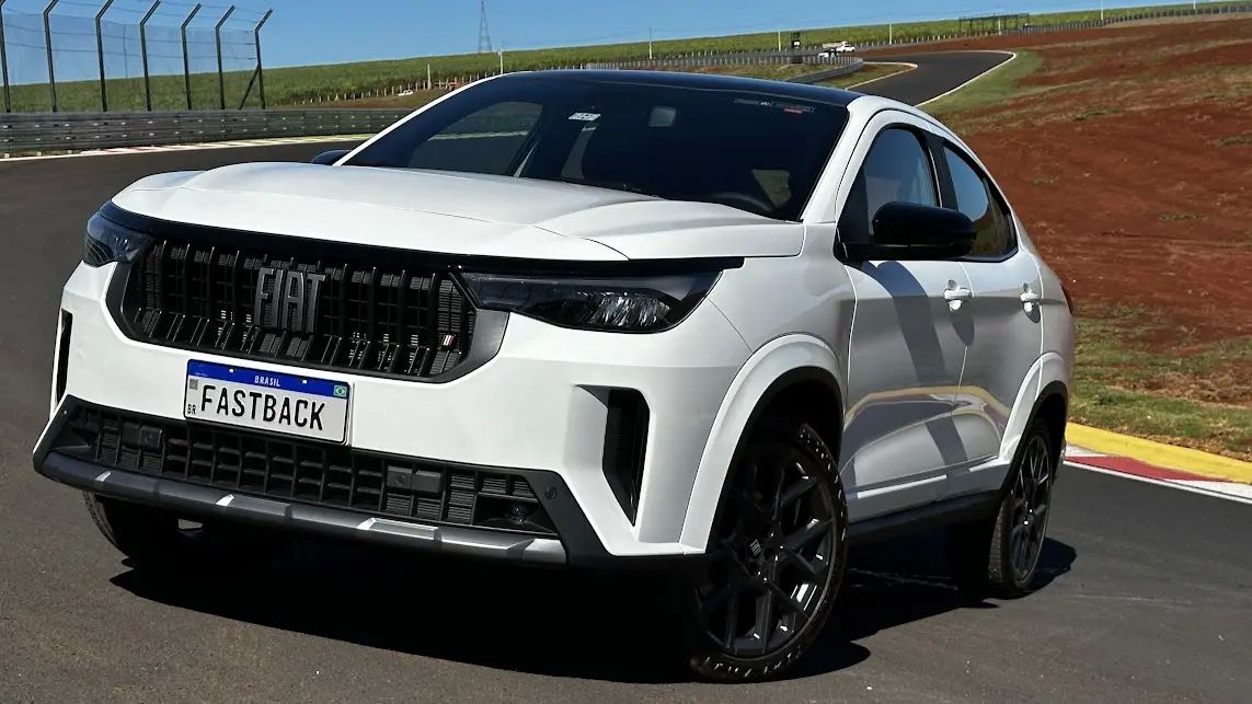 Fiat Fastback 2026 - SUV cupê brasileiro
