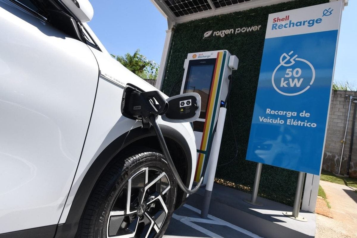 Como Avaliar Carro Elétrico Usado Antes de Comprar 2026: Checklist Completo