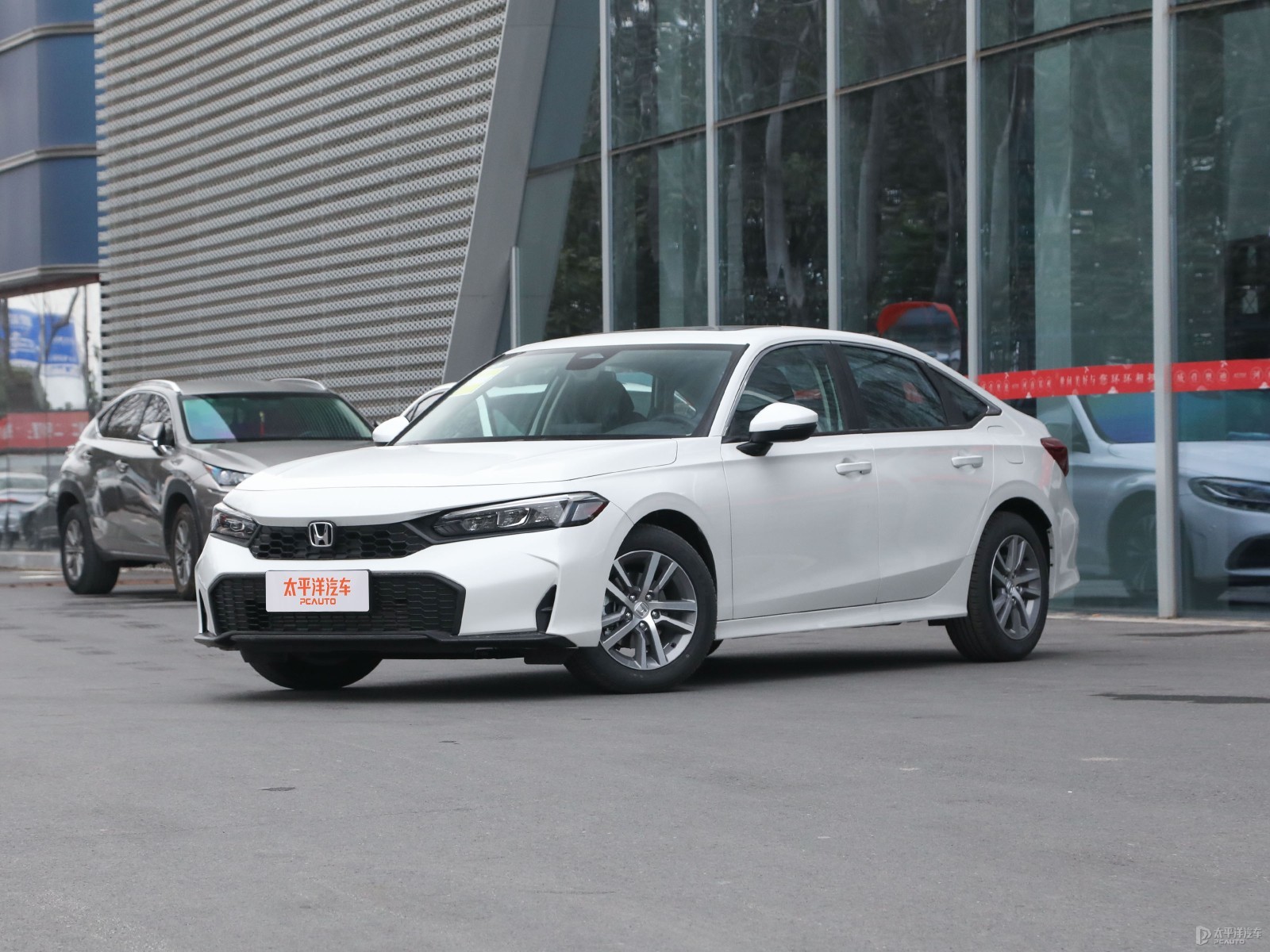 BYD Dolphin vs Honda Civic: Comparativo Completo 2026 BYD Dolphin vs Honda Civic: Comparativo Completo 2026