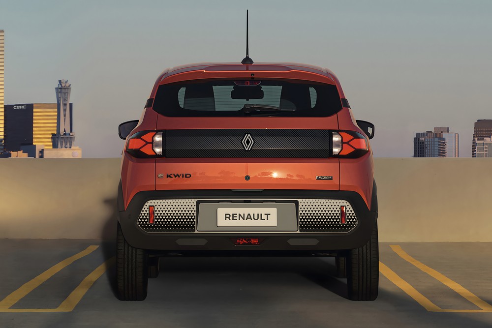 Comparativo BYD Dolphin Mini vs Renault Kwid E-Tech 2026: Qual Compensa Mais