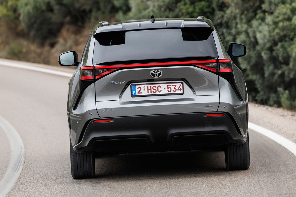 Toyota bZ4X 2026 Lança no Brasil: Preço, Versões, Onde Comprar e Comparativo Detalhado