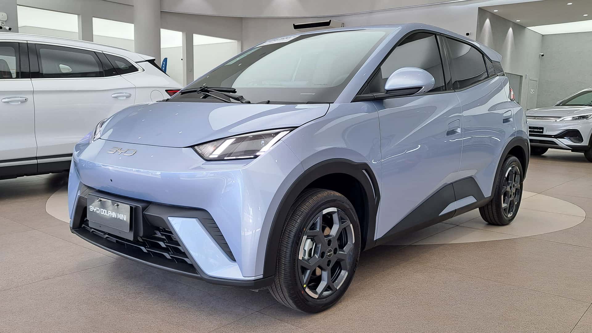 BYD Dolphin 2026 vs BYD Dolphin Mini 2026: Comparativo de 5 Semanas em São Paulo