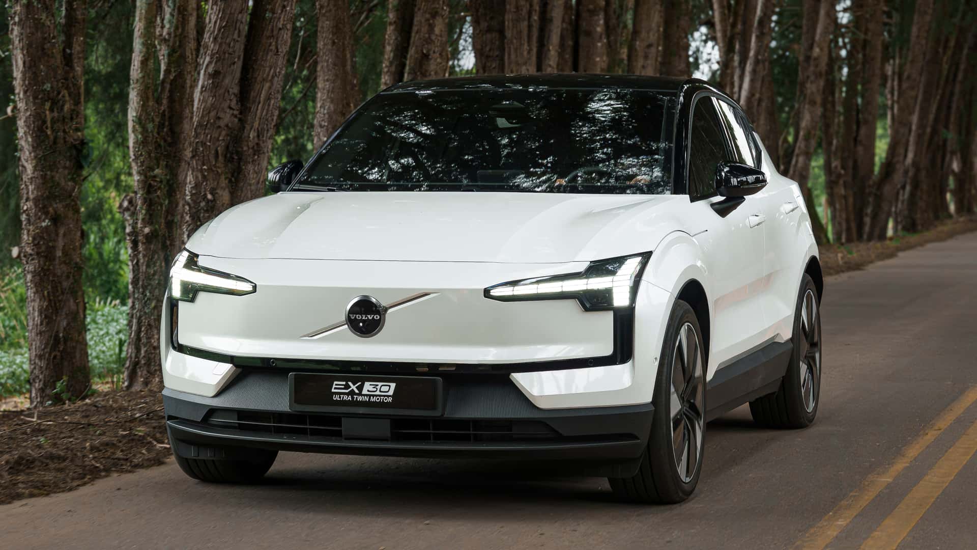 Volvo EX30 2026 Brasil: Preço, Autonomia e Análise do SUV Elétrico Premium Compacto